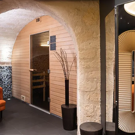 Hotel Bourgogne & Montana Parigi