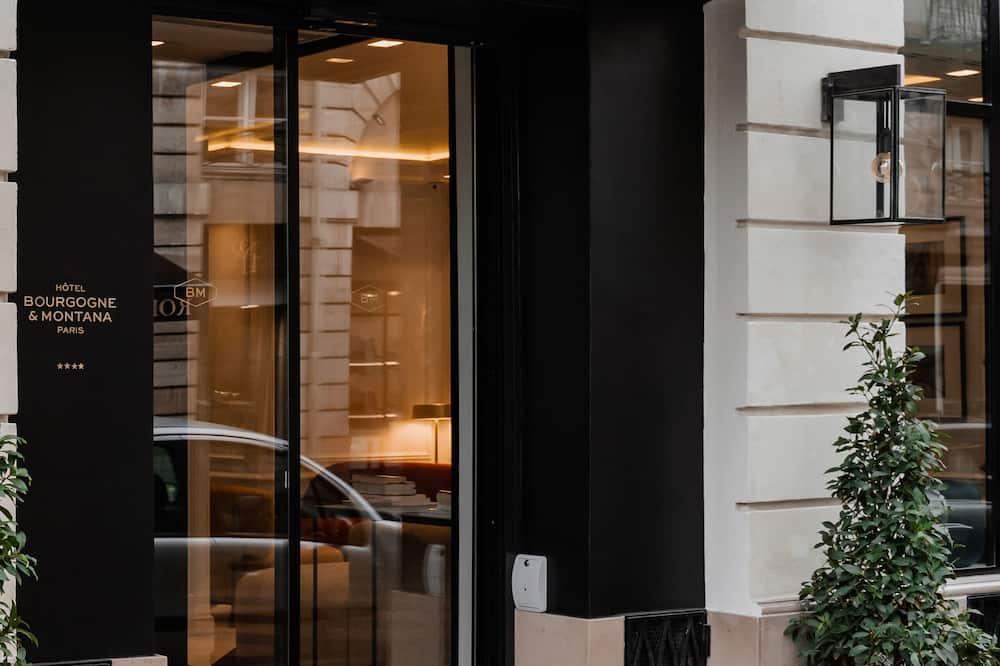 Bourgogne & Montana Hotel Paris