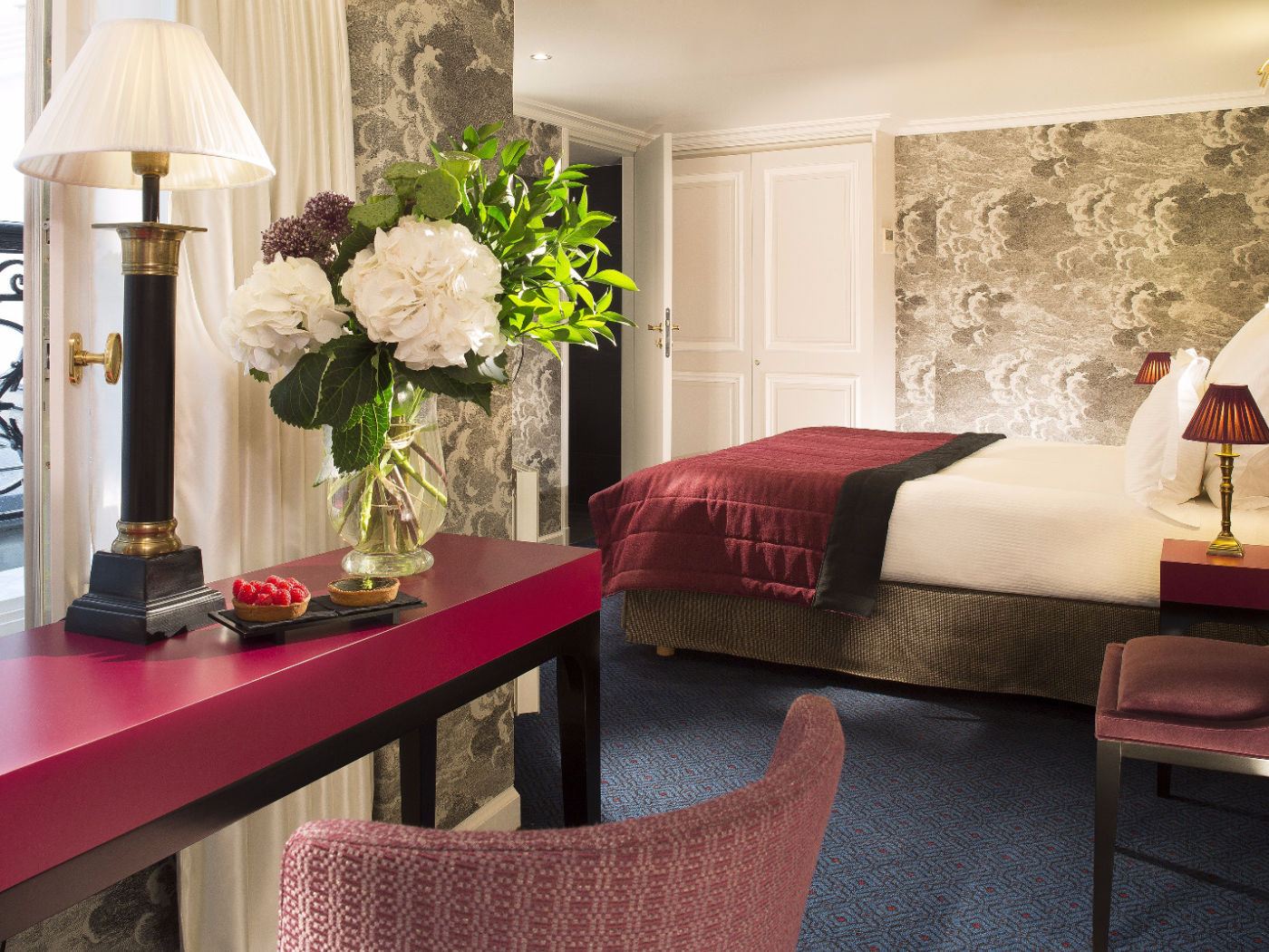 Bourgogne & Montana Hotel