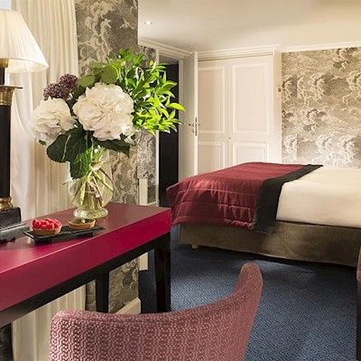 Bourgogne & Montana Hotel
